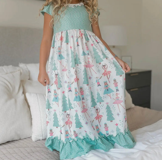 Nutcracker Night Gown