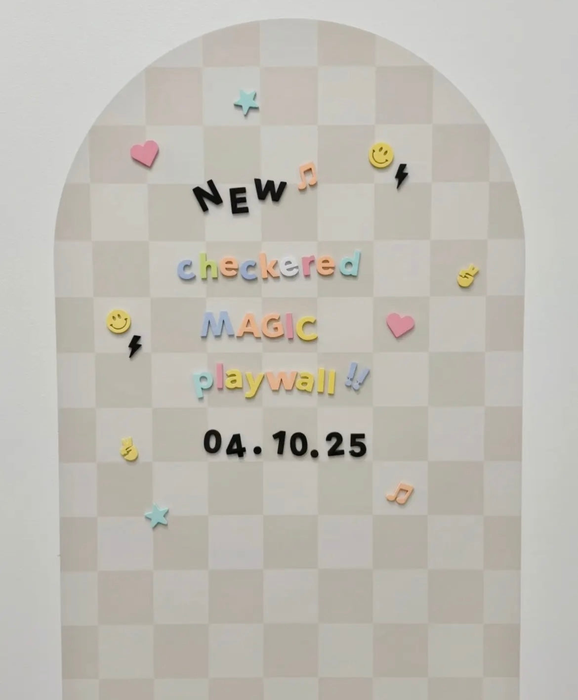 Mega Magic Playwall - Arch