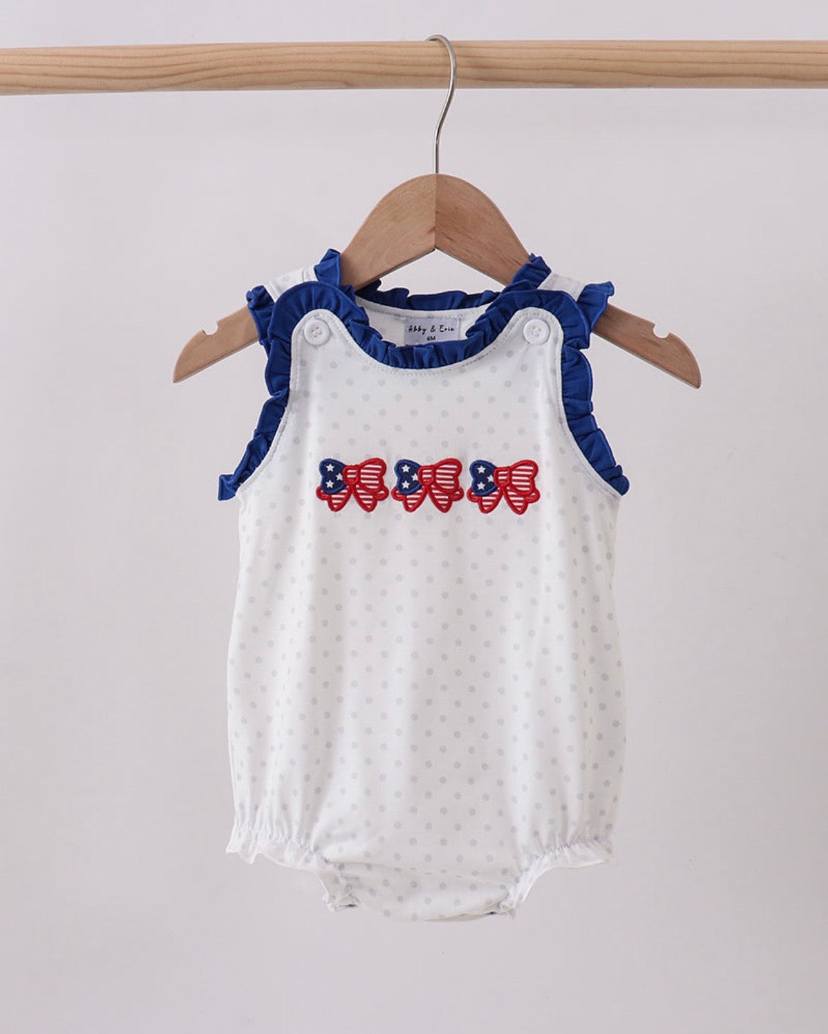 Blue Flag Stars Ruffle Bubble
