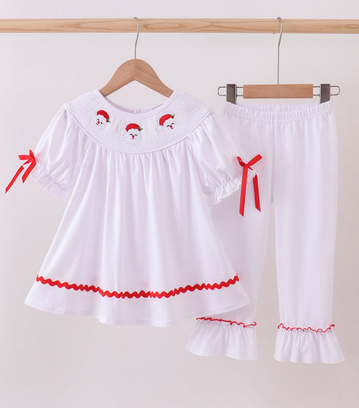 Santa Smocked Set