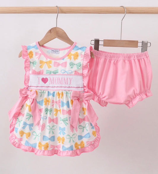 I Love Mommy Smocked Set