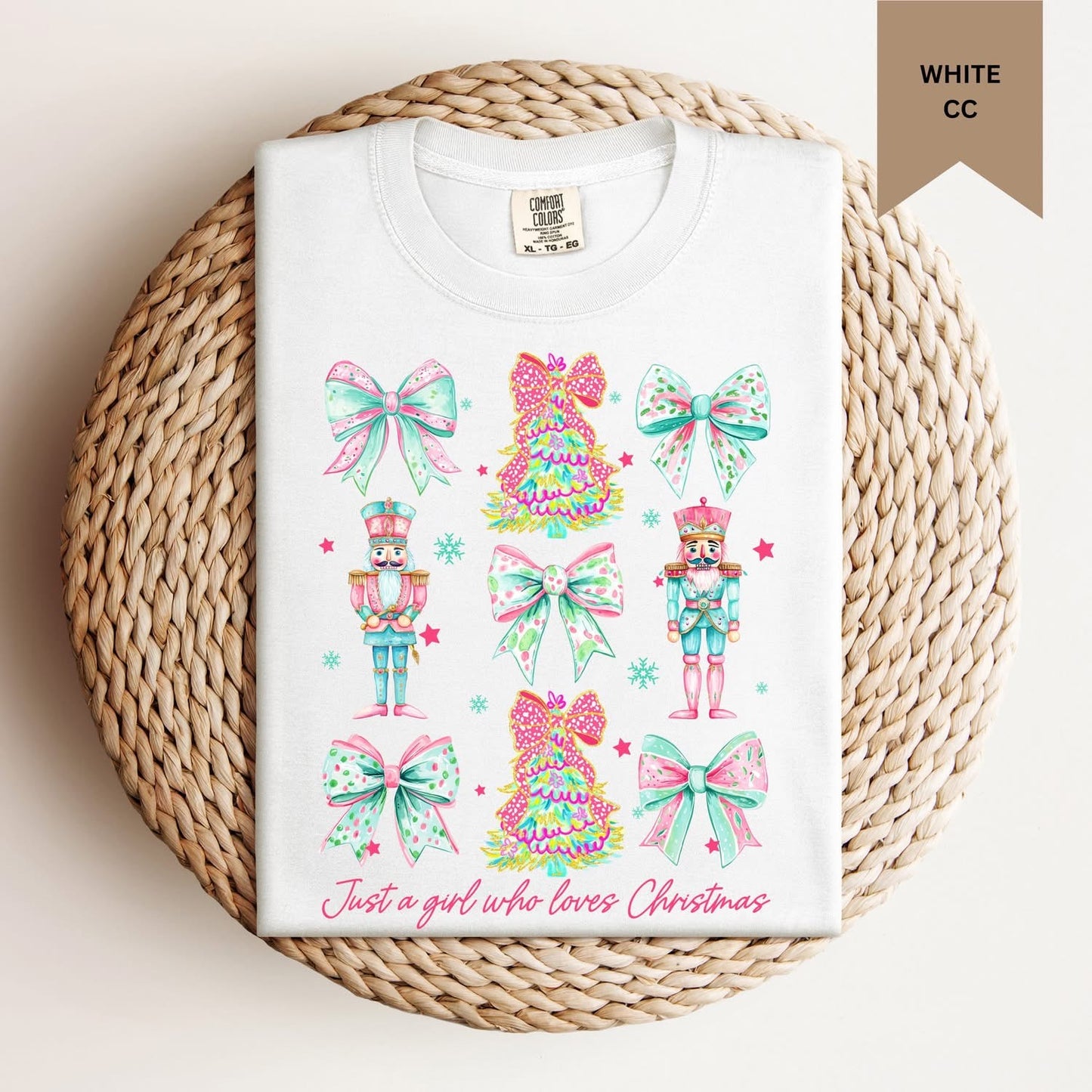 A girl who loves Christmas Tee